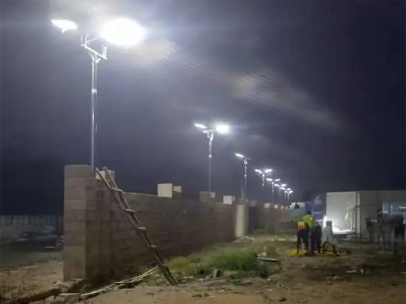 COBRA-Street-Light.webp